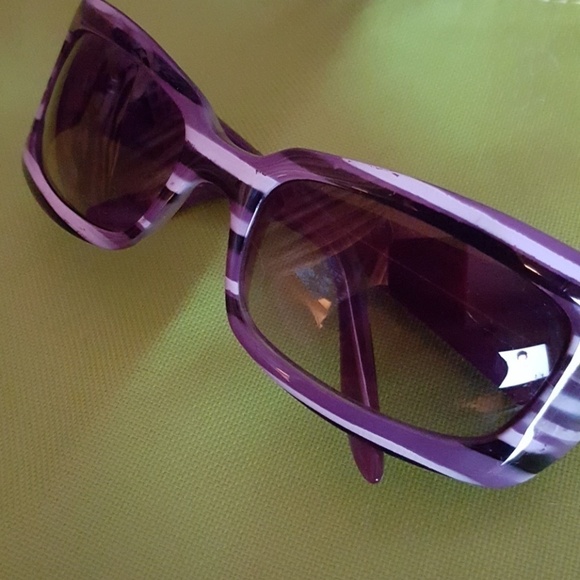 SUNGLASSES - Picture 3 of 4